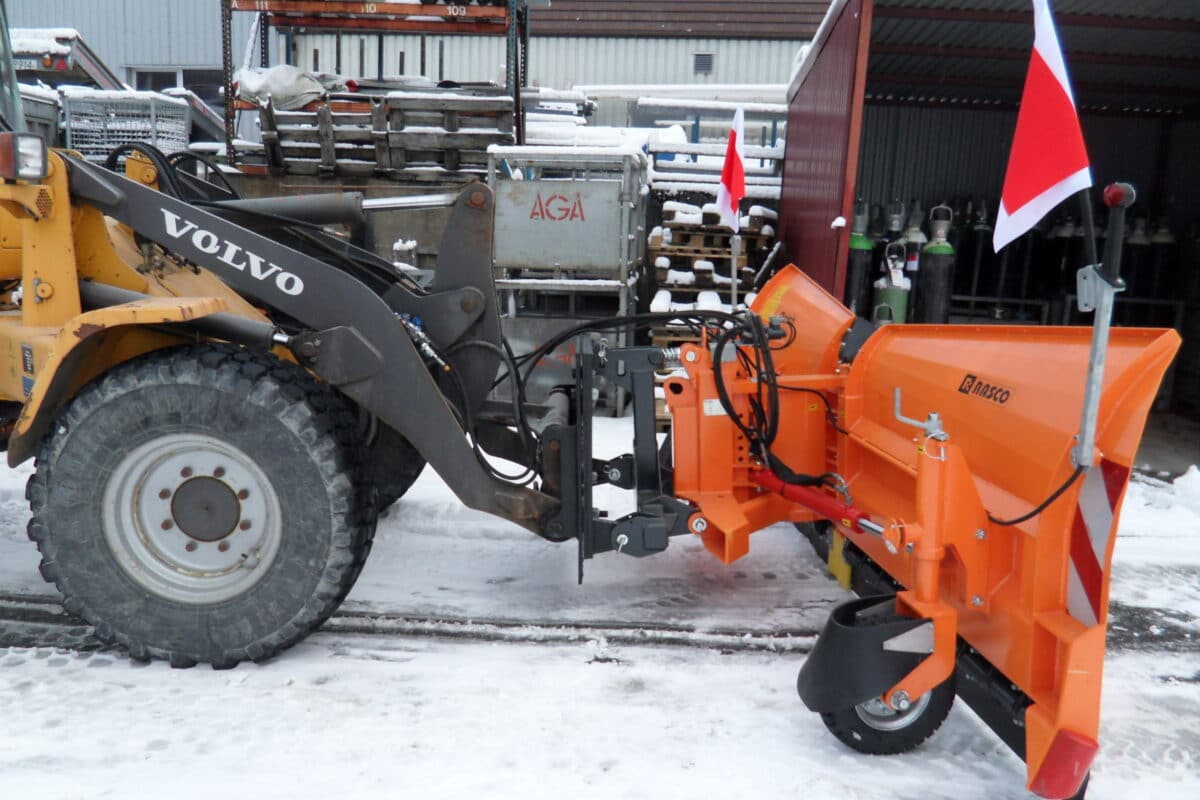leiserag winterdienstanbaugeraete schneepflug rasco vertus  scaled